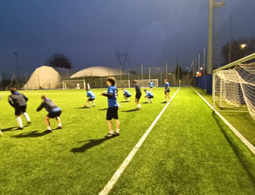 Open B:  “Il Real – pur incerottato – ci prova, ma sono gli Anni Verdi a segnare: tre gol e tre punti per loro”.